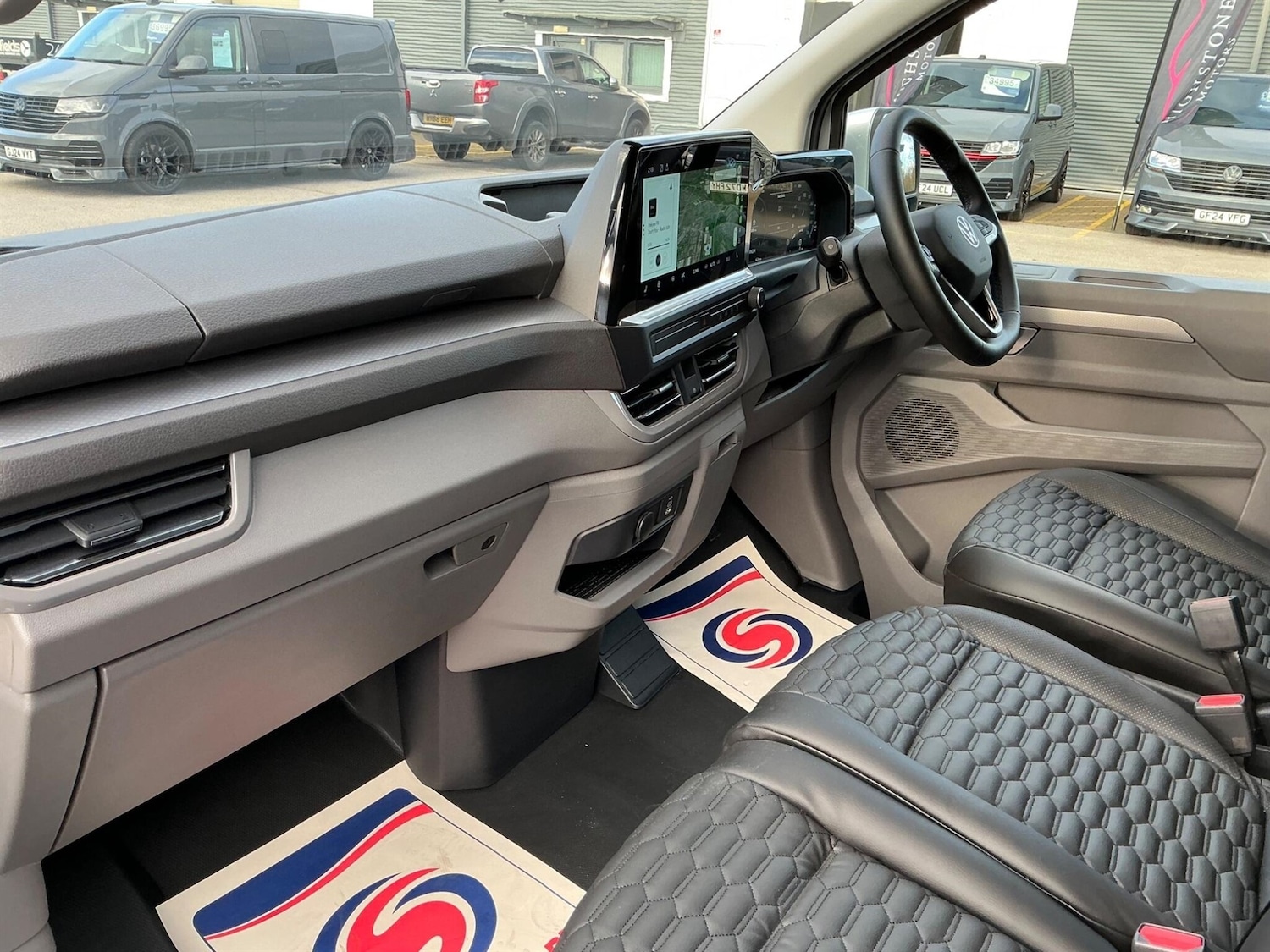 Used Volkswagen Transporter 2025 for sale - 76766535: Photo 4