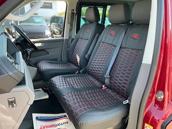 Used Volkswagen Transporter 2020 for sale - 79405108: Photo