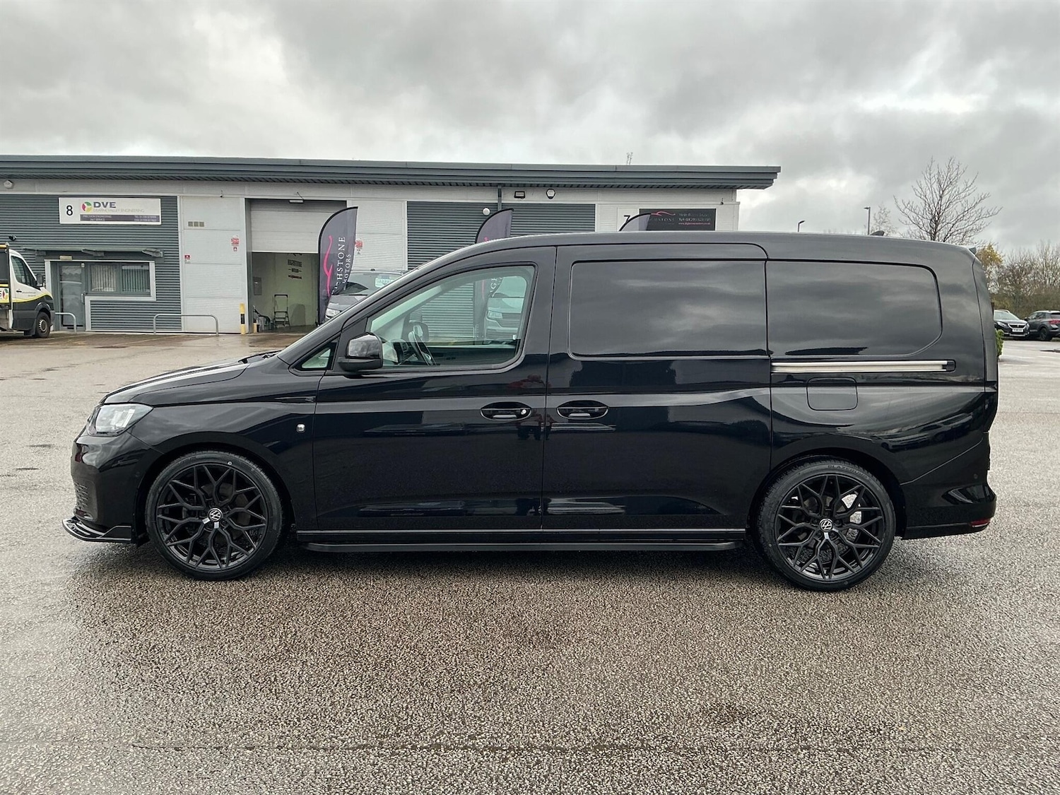 Used Volkswagen Caddy Maxi 2023 for sale - 76762609: Photo 2