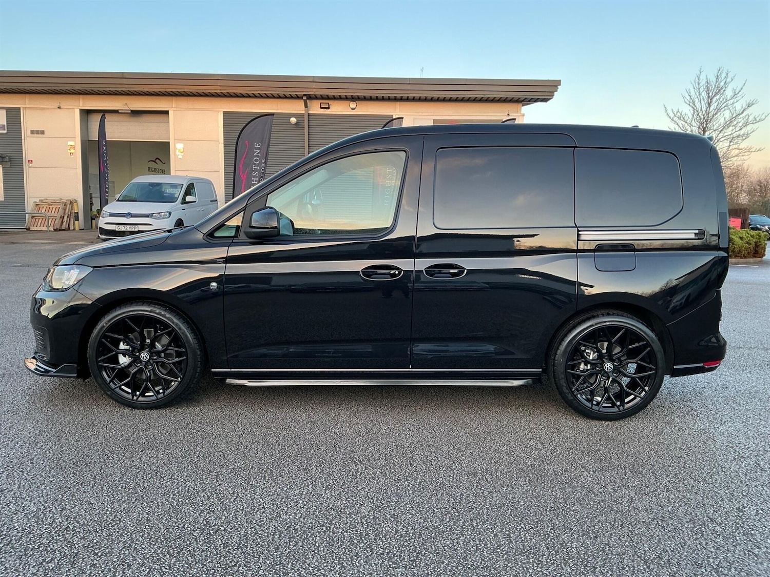 Used Volkswagen Caddy 2025 for sale - 76979255: Photo 2