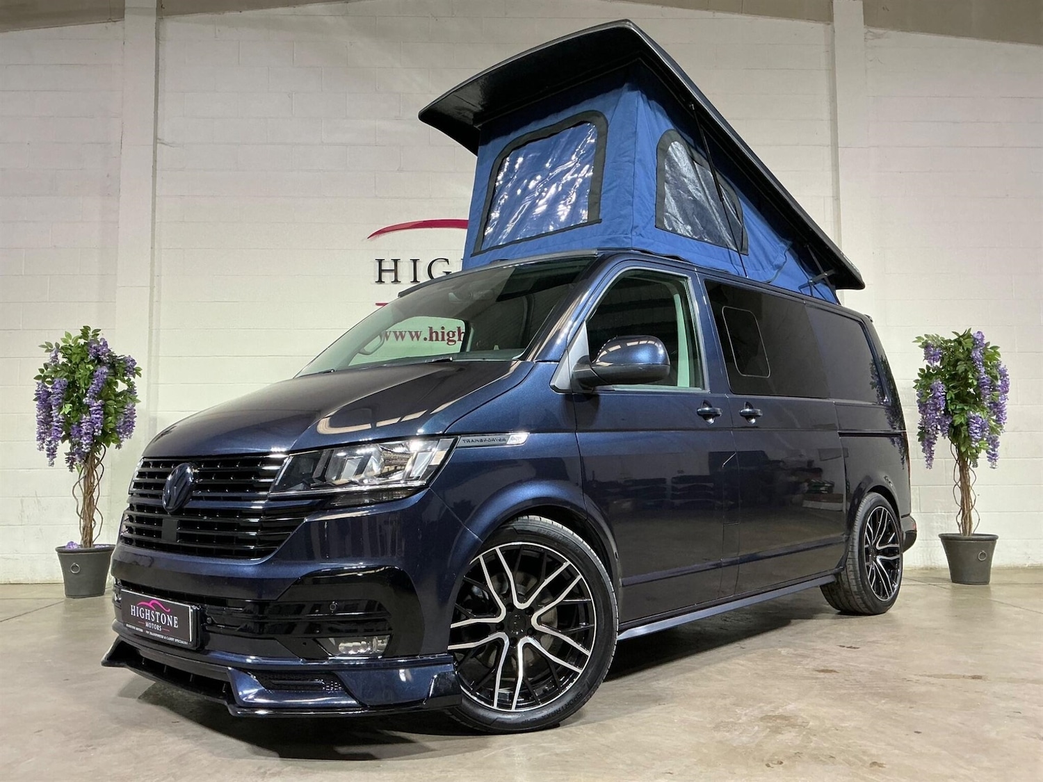 Used Volkswagen Transporter 2021 for sale - 78065628: Photo 1