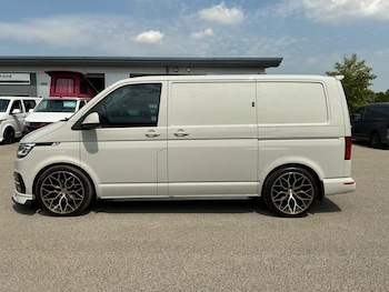 Used Volkswagen Transporter 2021 for sale - 79152555: Photo
