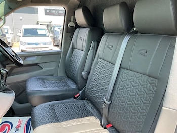 Used Volkswagen Transporter 2021 for sale - 79152555: Photo