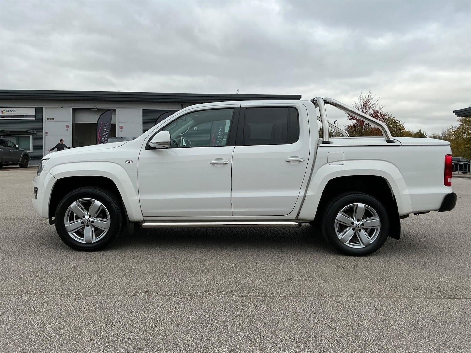 Used Volkswagen Amarok 2012 for sale - 77069123: Photo 2