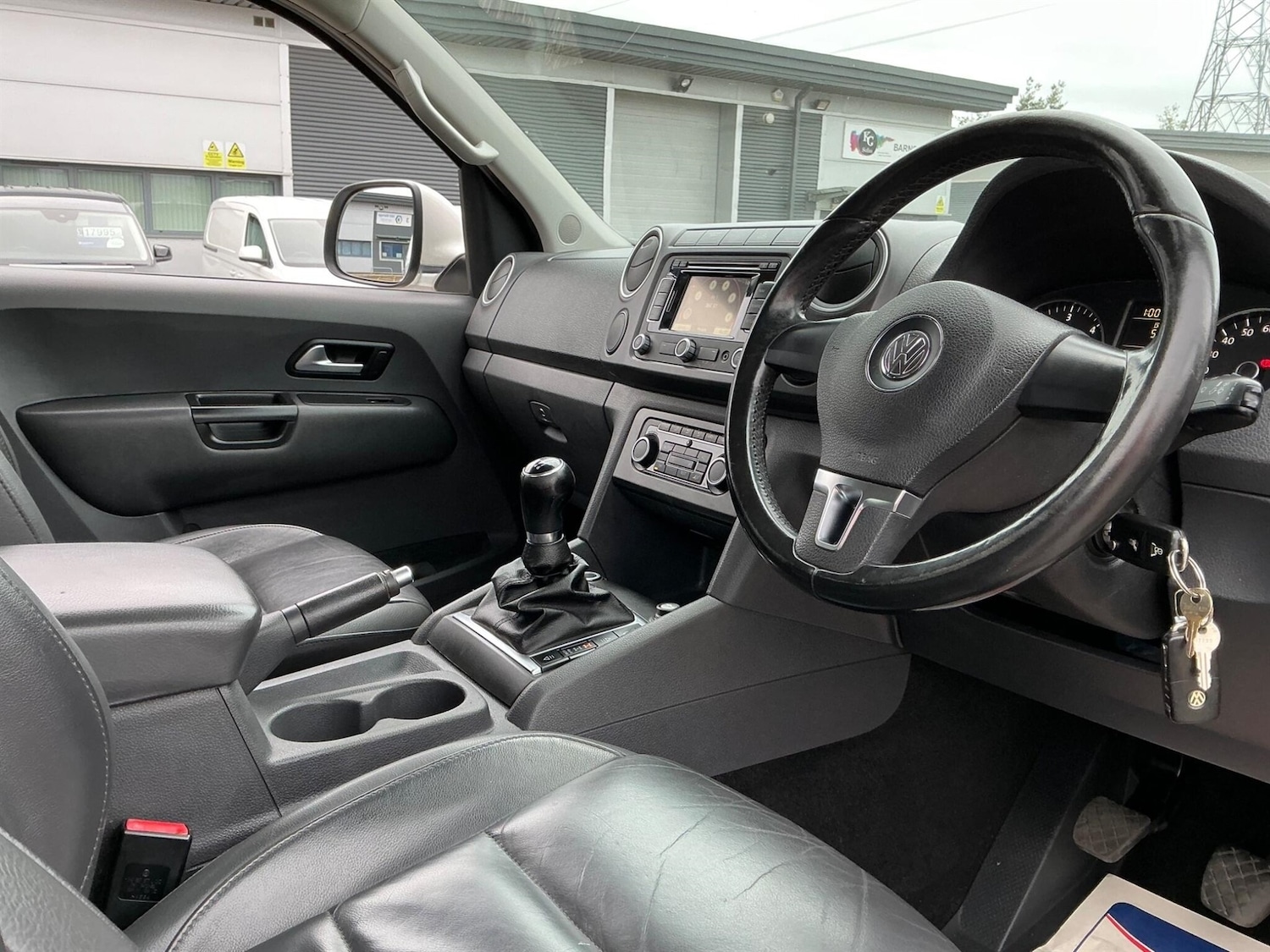 Used Volkswagen Amarok 2012 for sale - 77069123: Photo 8