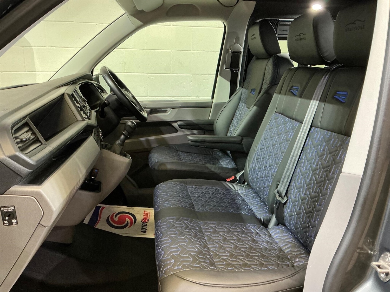 Used Volkswagen Transporter 2024 for sale - 77716554: Photo 3