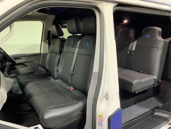 Used Volkswagen Transporter 2022 for sale - 77716578: Photo