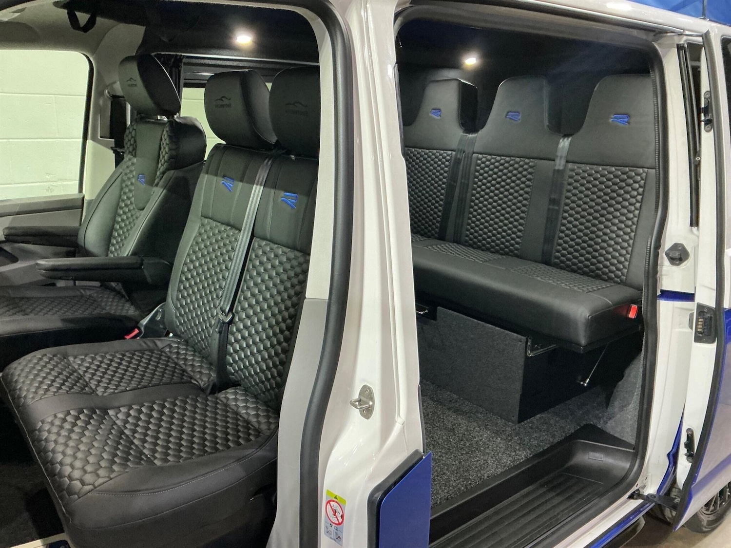 Used Volkswagen Transporter 2022 for sale - 77716578: Photo 4