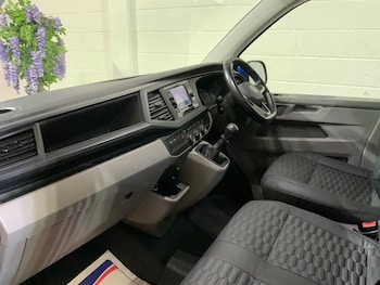 Used Volkswagen Transporter 2024 for sale - 77416967: Photo