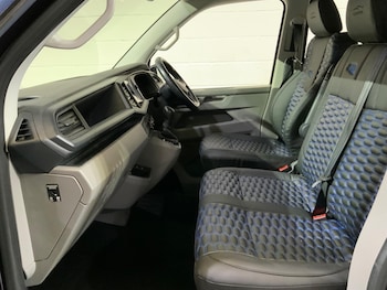 Used Volkswagen Transporter 2021 for sale - 78540306: Photo