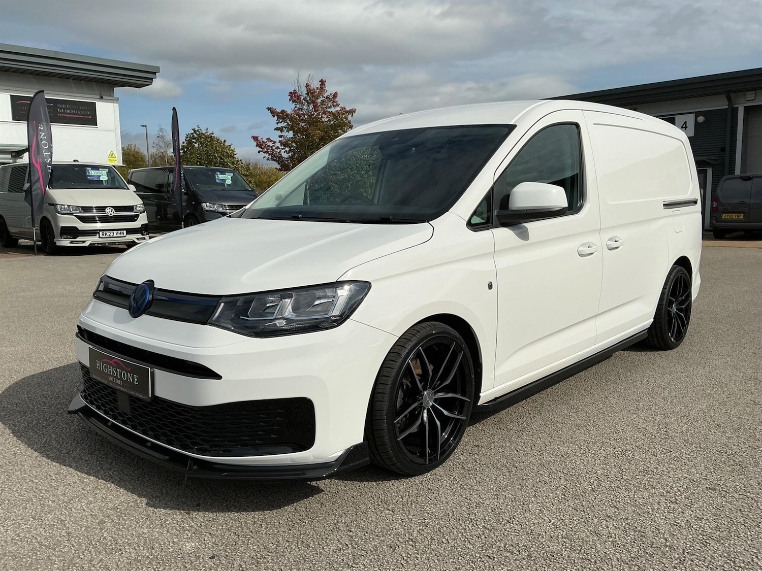 Used Volkswagen Caddy Maxi 2021 for sale - 76763265: Photo 1