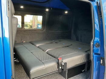 Used Volkswagen Transporter 2021 for sale - 77034235: Photo