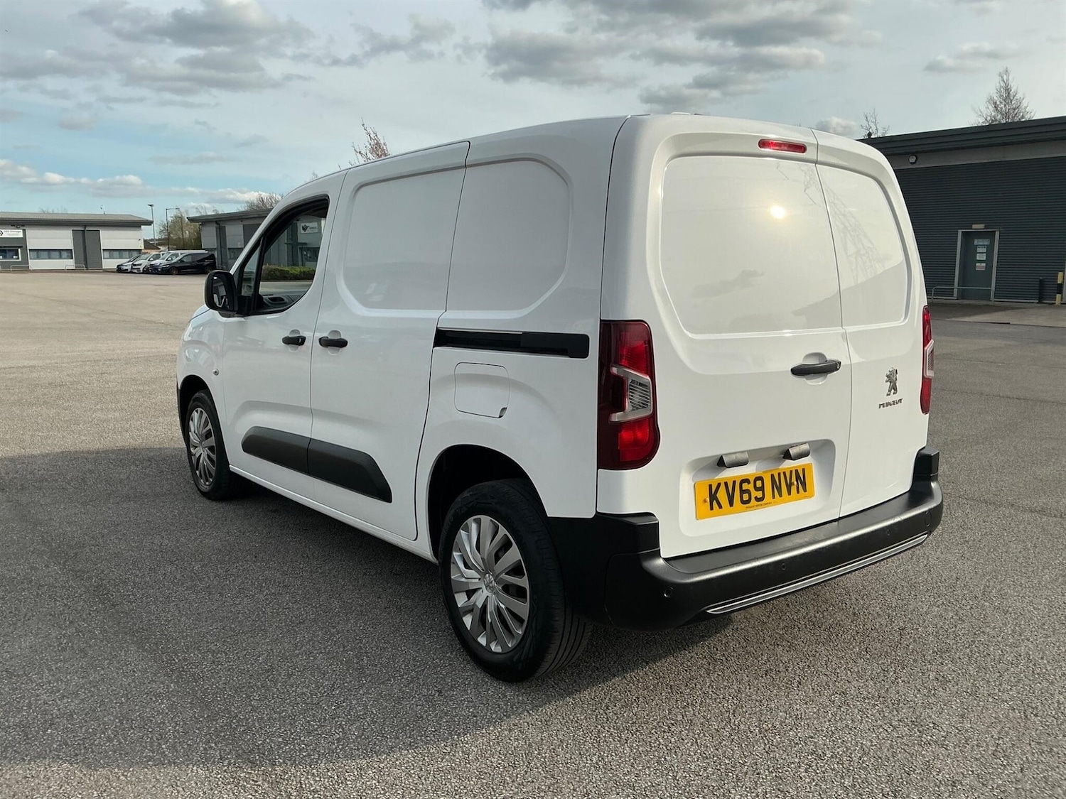 Used Peugeot Partner 2019 for sale - 78210018: Photo 10