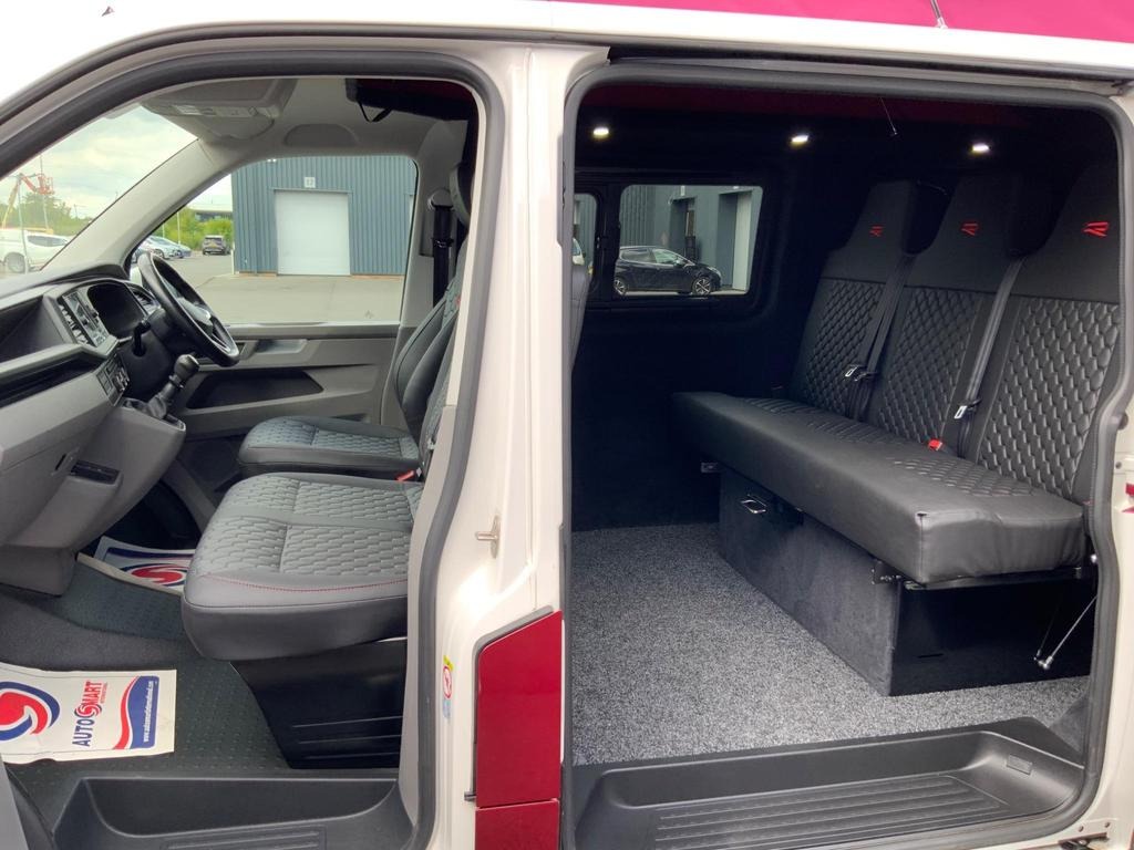 Used Volkswagen Transporter 2023 for sale - 77718033: Photo 3