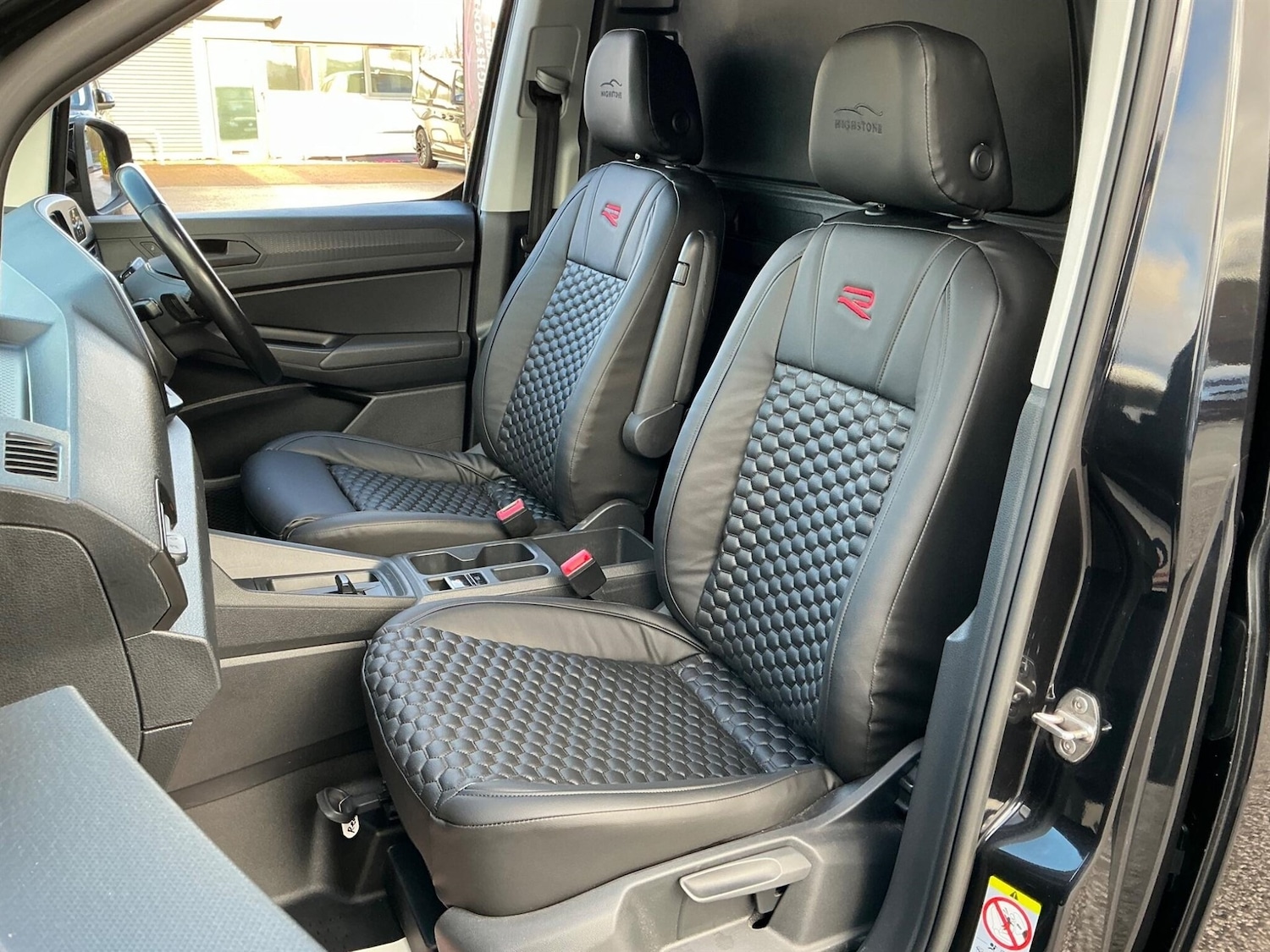 Used Volkswagen Caddy 2021 for sale - 76858700: Photo 3