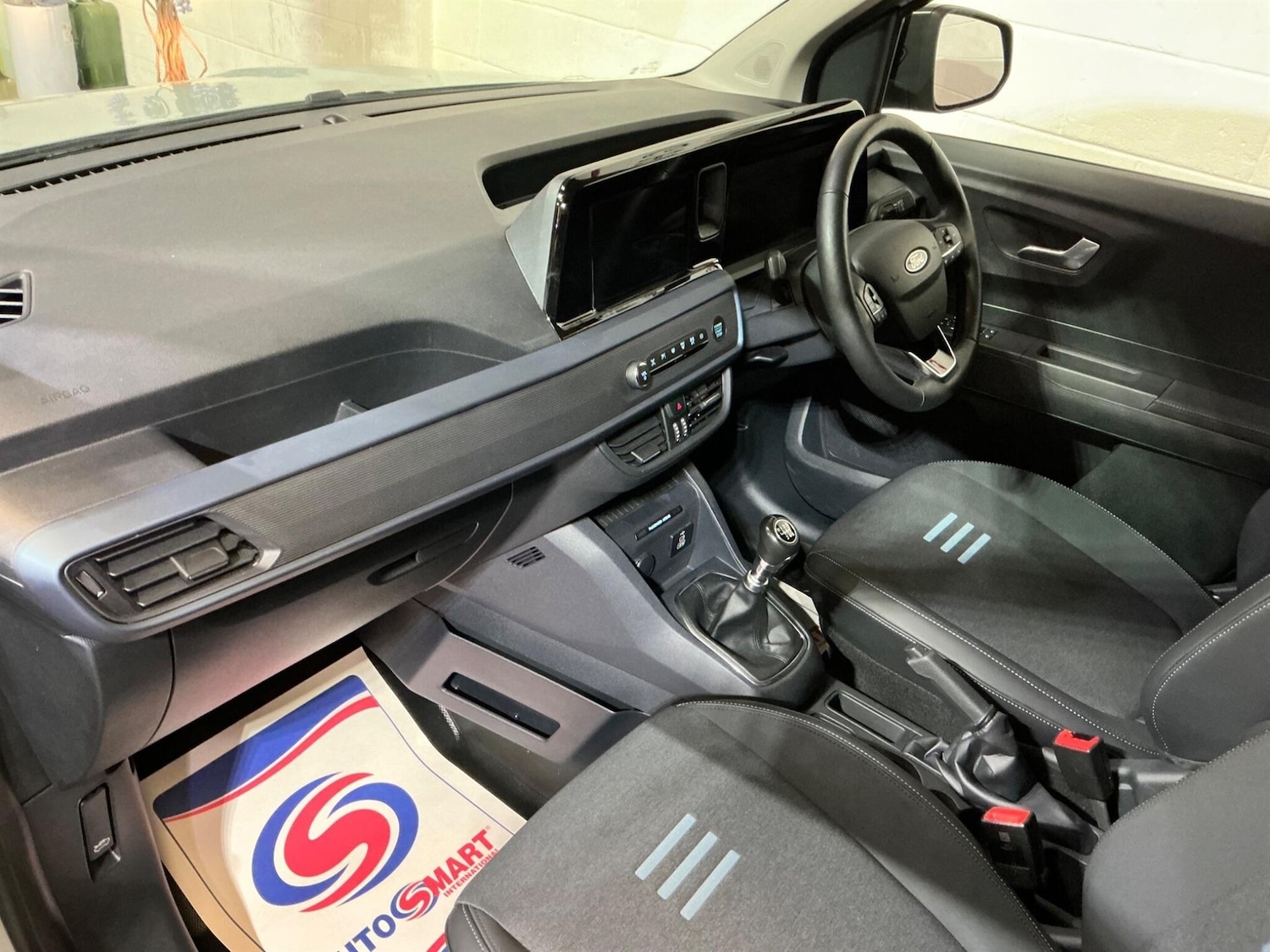 Used Ford Transit Courier 2024 for sale - 78150054: Photo 4