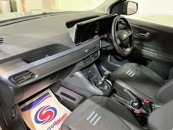 Used Ford Transit Courier 2024 for sale - 78150054: Photo