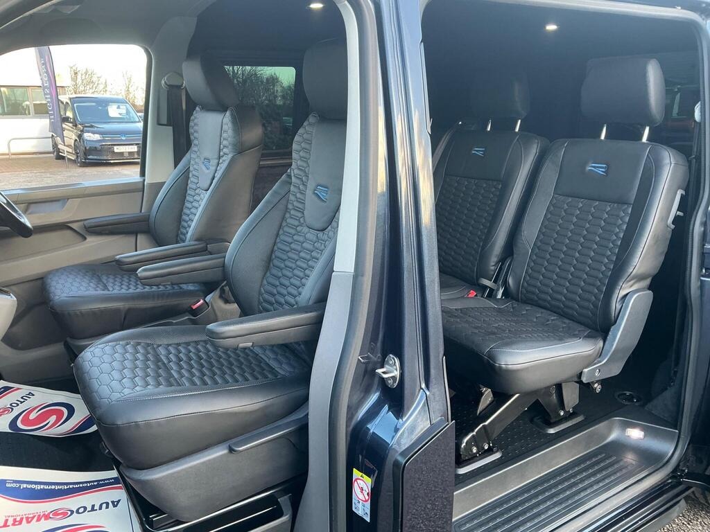 Used Volkswagen Transporter 2022 for sale - 76766602: Photo 3