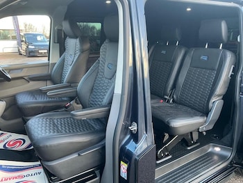 Used Volkswagen Transporter 2022 for sale - 76766602: Photo