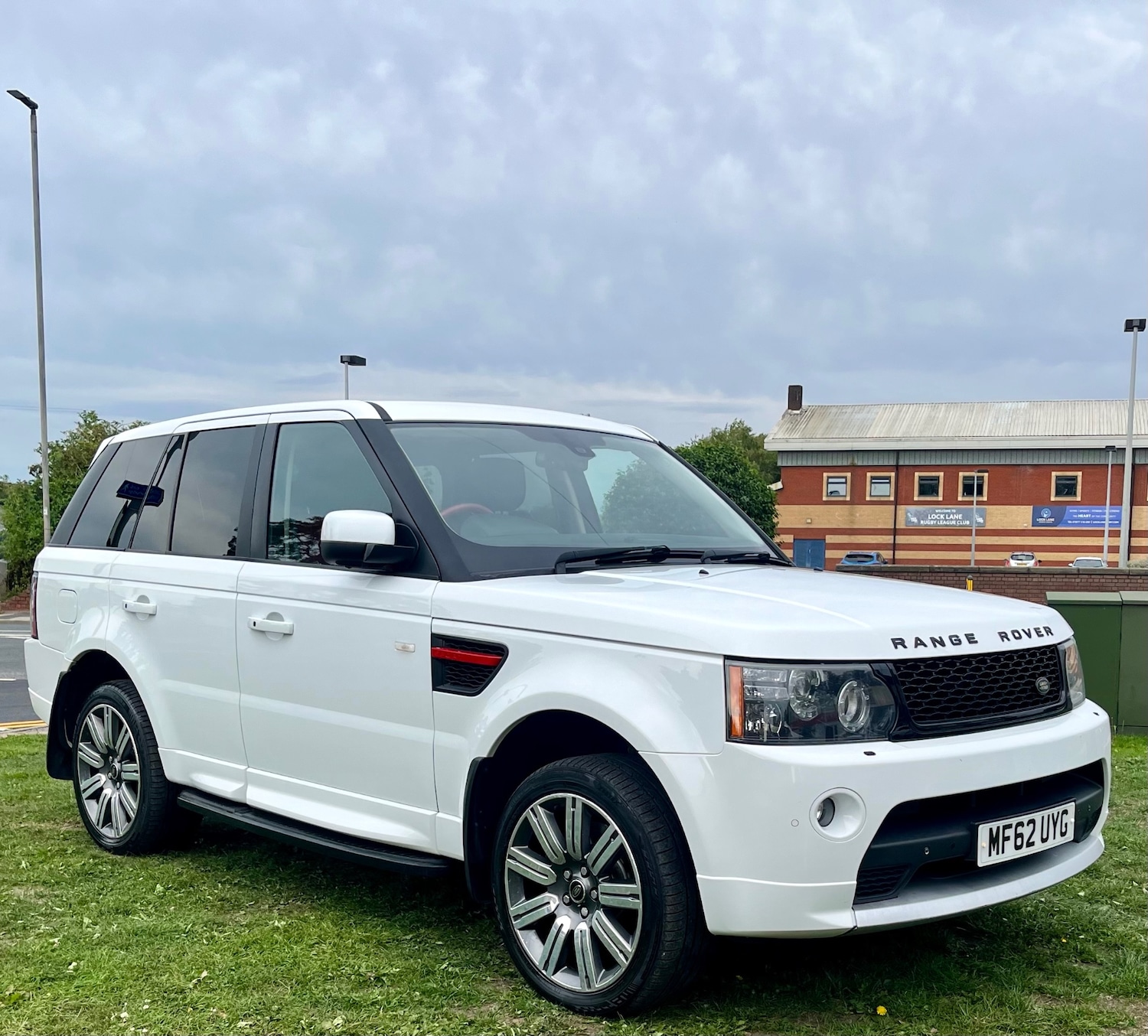 Used Land Rover Range Rover Sport 2012 for sale - 77148179: Photo 2