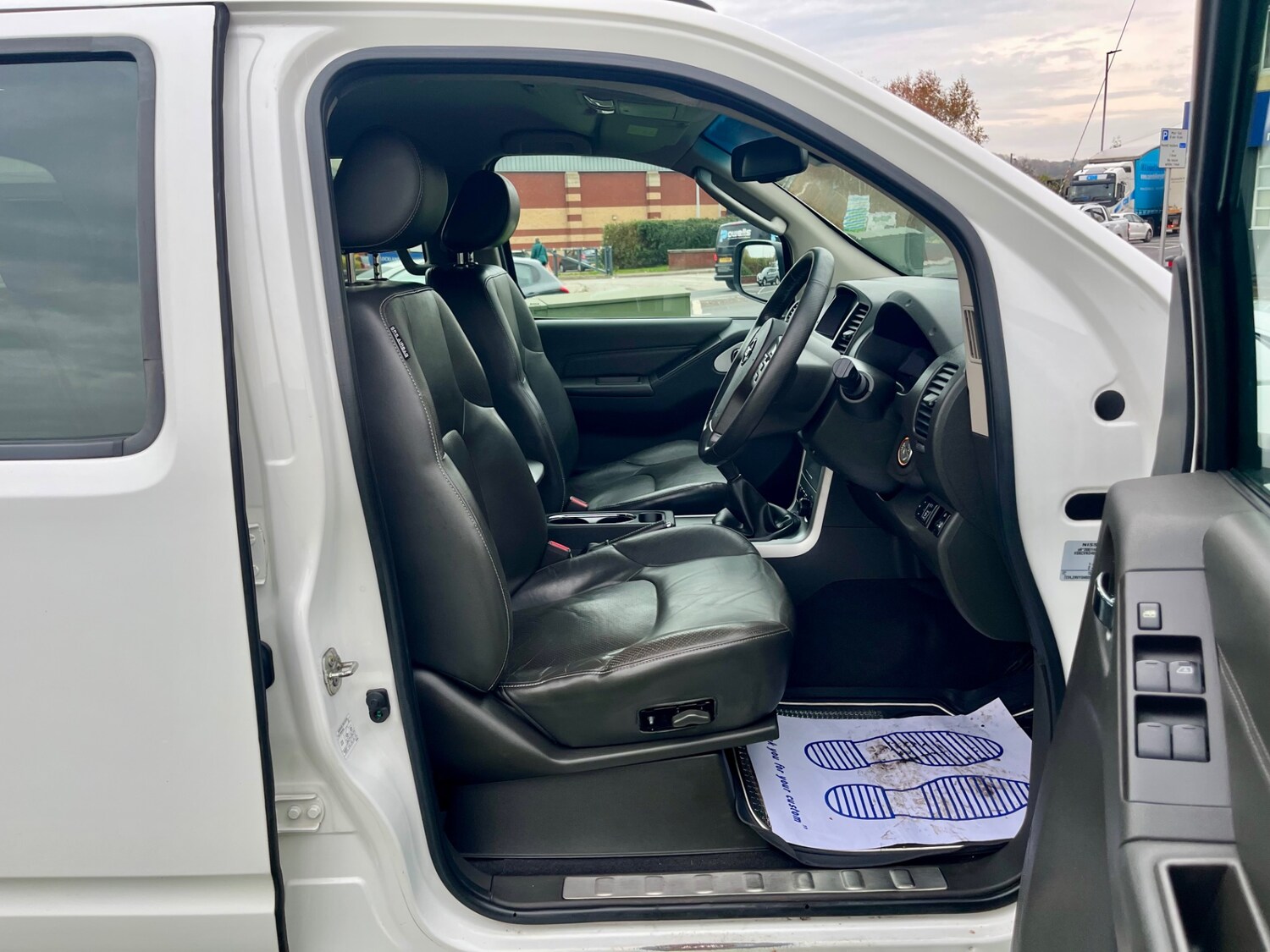 Used Nissan Navara 2014 for sale - 76494237: Photo 12