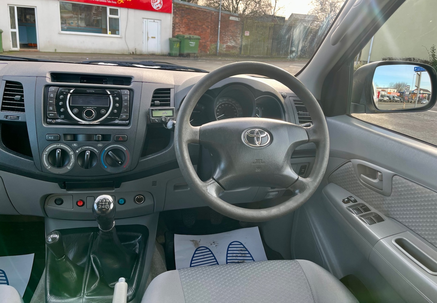 Used Toyota Hilux 2011 for sale - 77558295: Photo 13