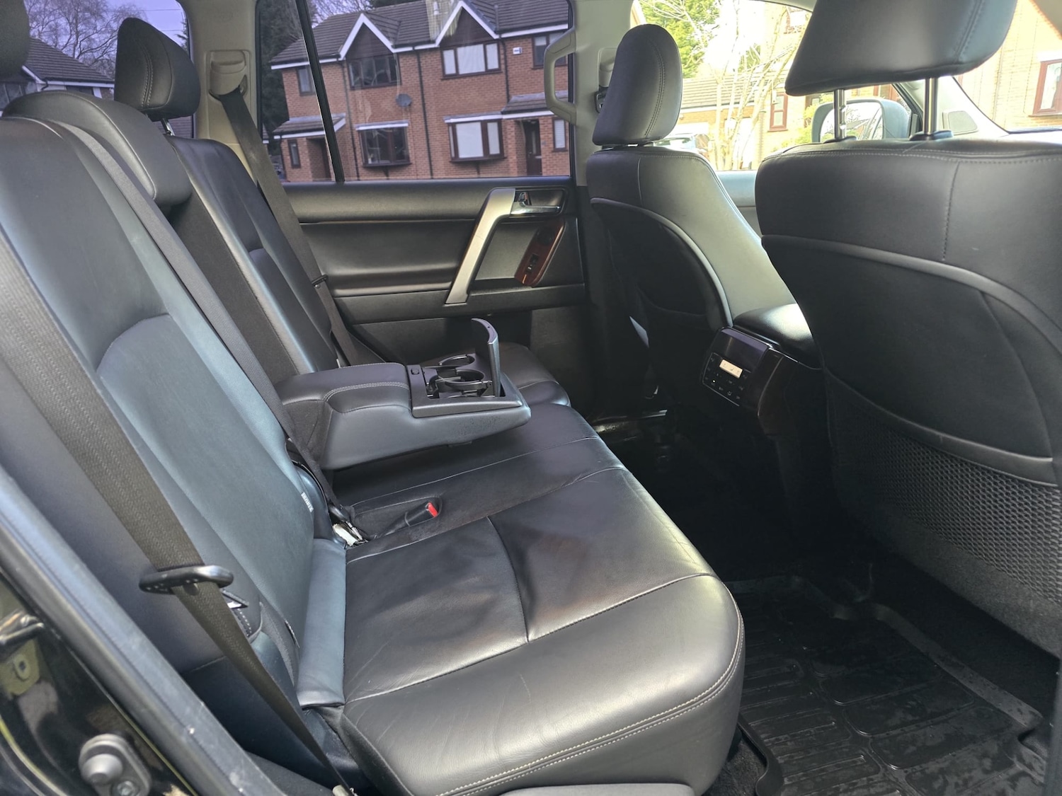 Used Toyota Land Cruiser 2016 for sale - 77235411: Photo 12