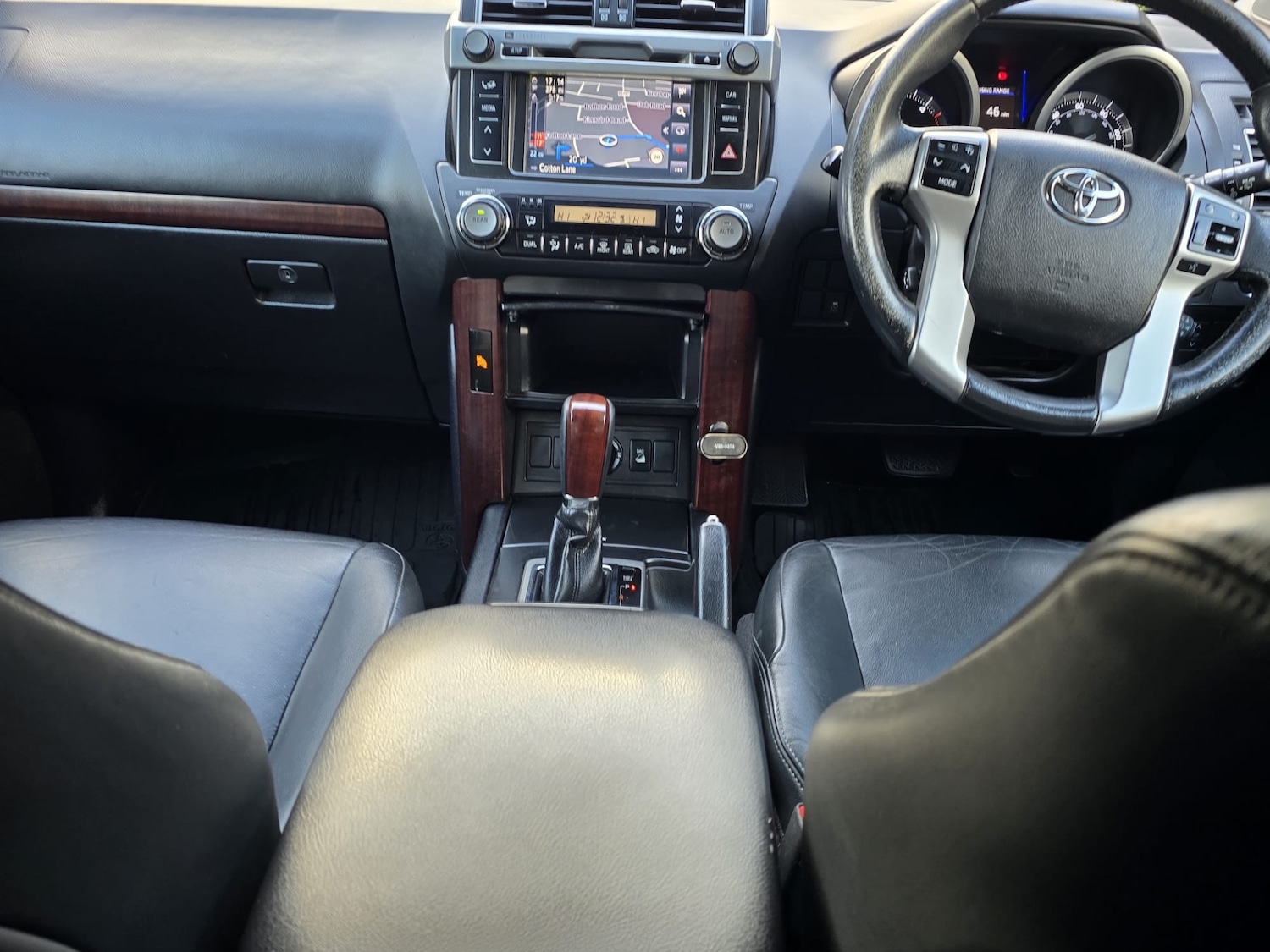 Used Toyota Land Cruiser 2016 for sale - 77235411: Photo 23