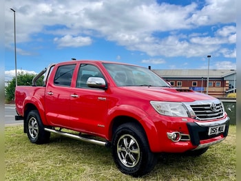 Used Toyota Hilux 2015 for sale - 78929982: Photo