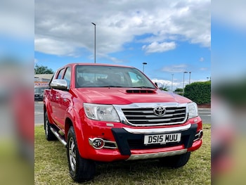 Used Toyota Hilux 2015 for sale - 78929982: Photo