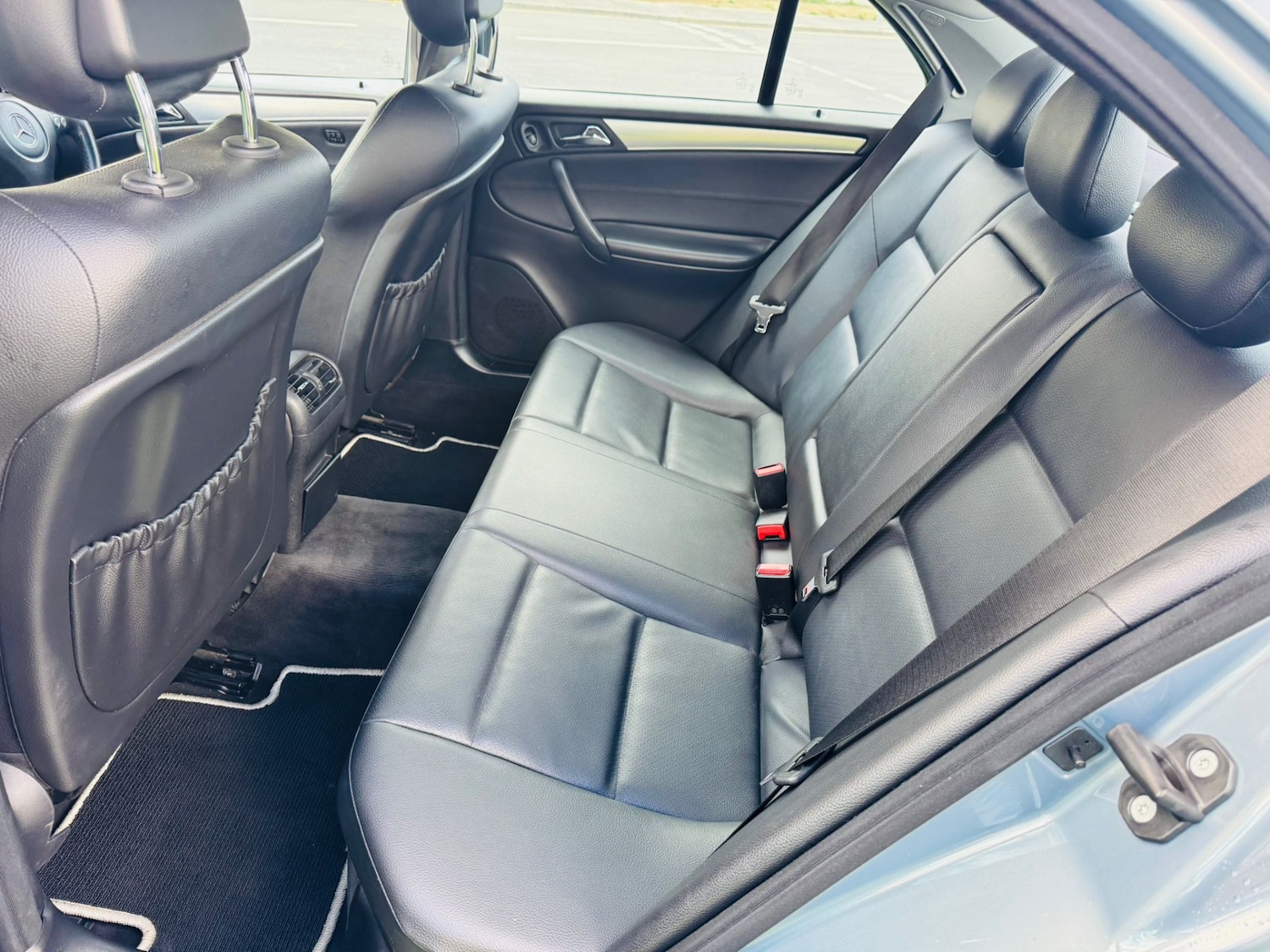 Used Mercedes-Benz C Class 2005 for sale - 76402134: Photo 11