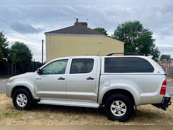Used Toyota Hilux 2013 for sale - 79140632: Photo
