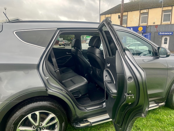 Used Hyundai Santa Fe 2014 for sale - 76325087: Photo 12