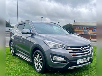 Used Hyundai Santa Fe 2014 for sale - 76325087: Photo 2