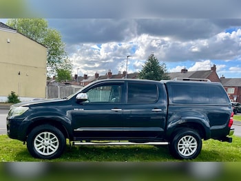Used Toyota Hilux 2015 for sale - 78612464: Photo