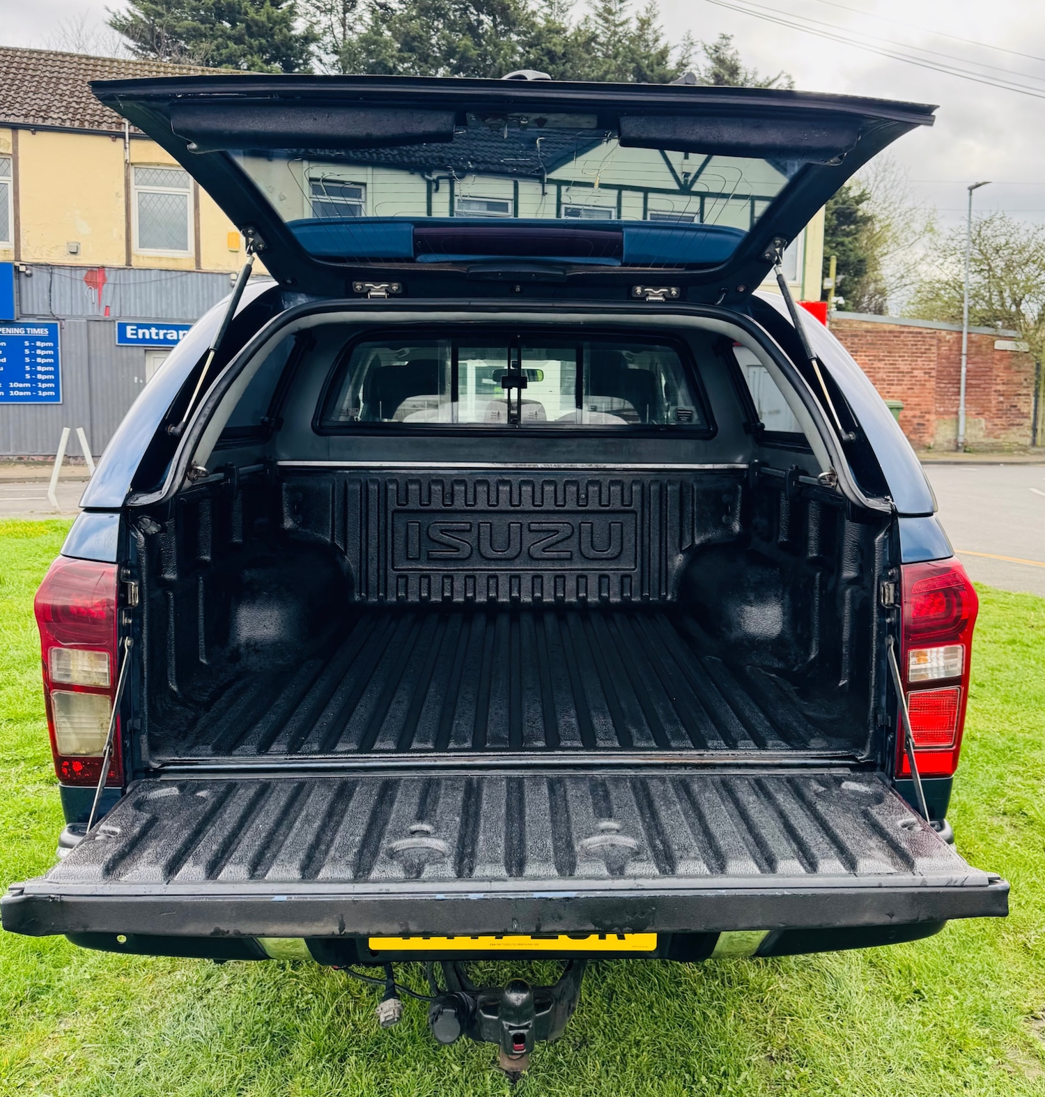 Used Isuzu D-Max 2017 for sale - 78013056: Photo 13