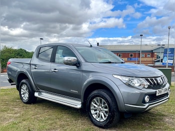 Mitsubishi - L200