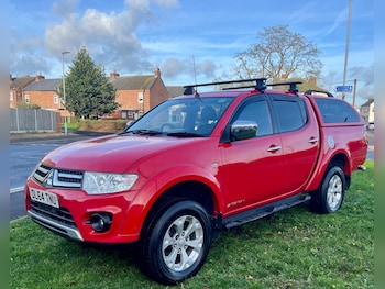 Used Mitsubishi L200 2014 for sale - 76402034: Photo