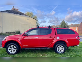 Used Mitsubishi L200 2014 for sale - 76402034: Photo