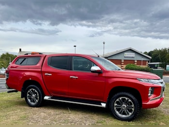 Mitsubishi - L200
