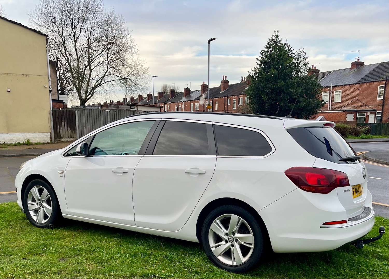 Used Vauxhall Astra 2014 for sale - 76960994: Photo 5