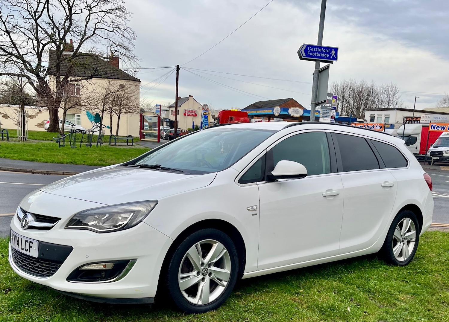 Used Vauxhall Astra 2014 for sale - 76960994: Photo 6