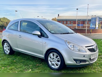 Vauxhall - Corsa