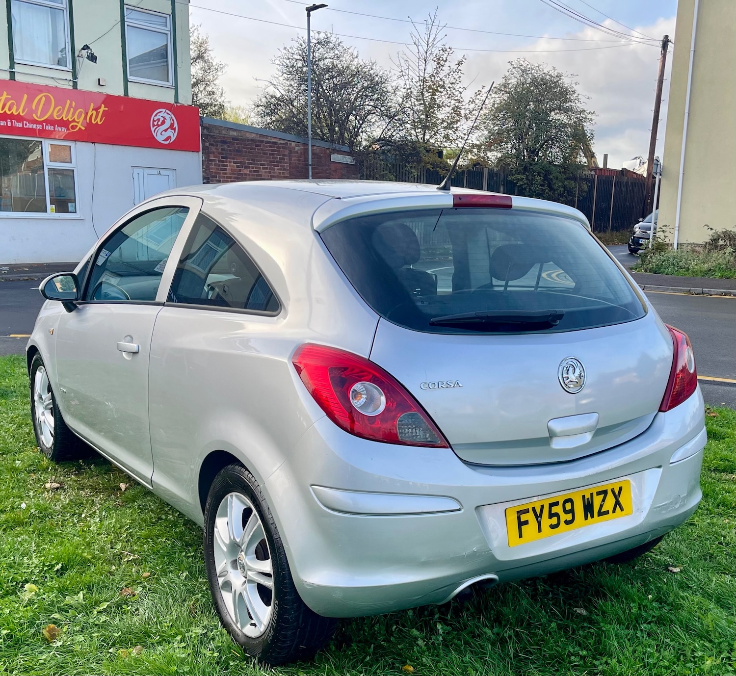 Used Vauxhall Corsa 2009 for sale - 76402021: Photo 5