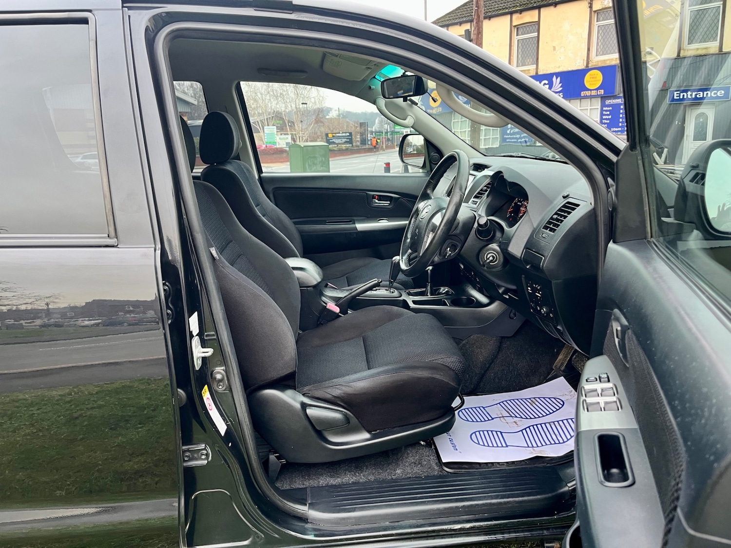 Used Toyota Hilux 2014 for sale - 77225482: Photo 12