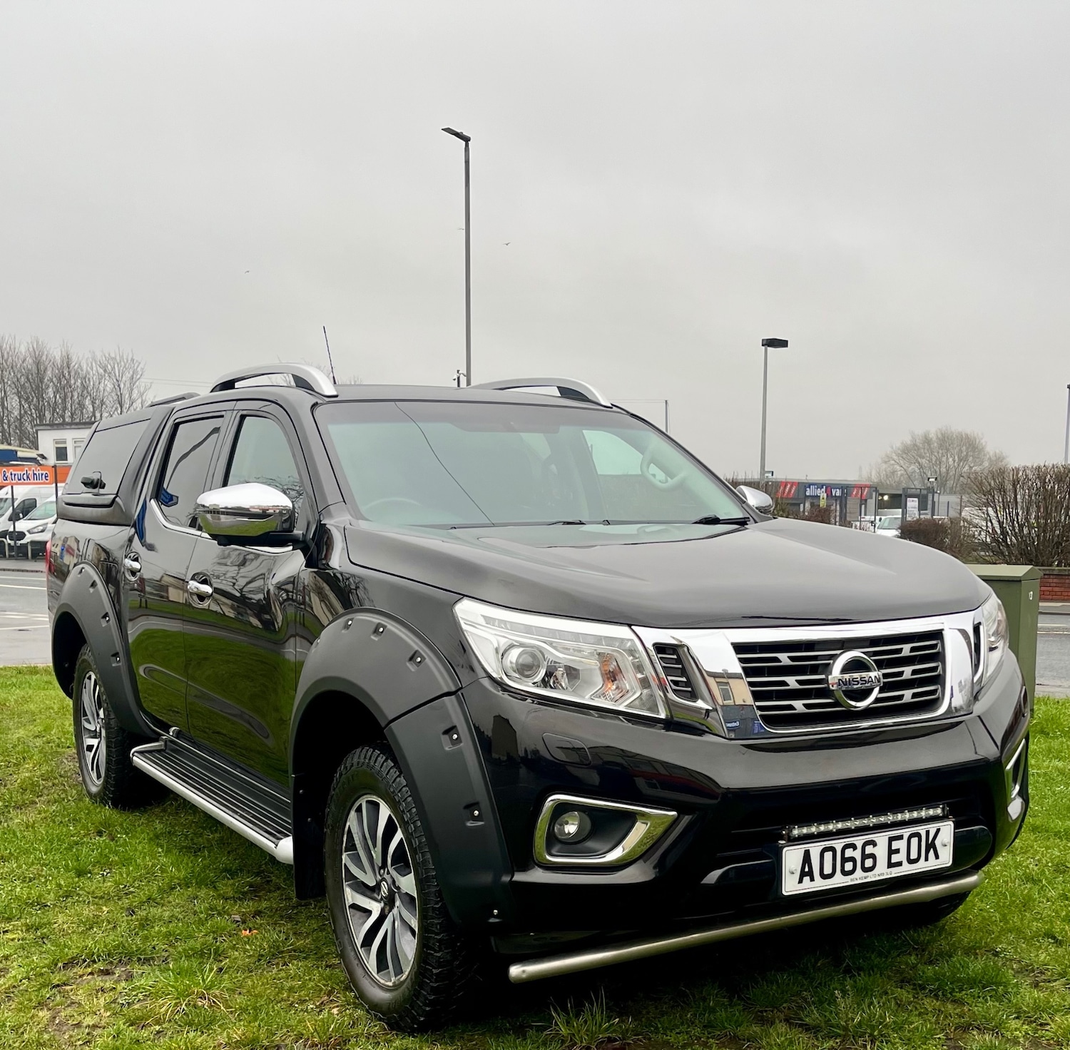 Used Nissan Navara 2016 for sale - 77508244: Photo 2