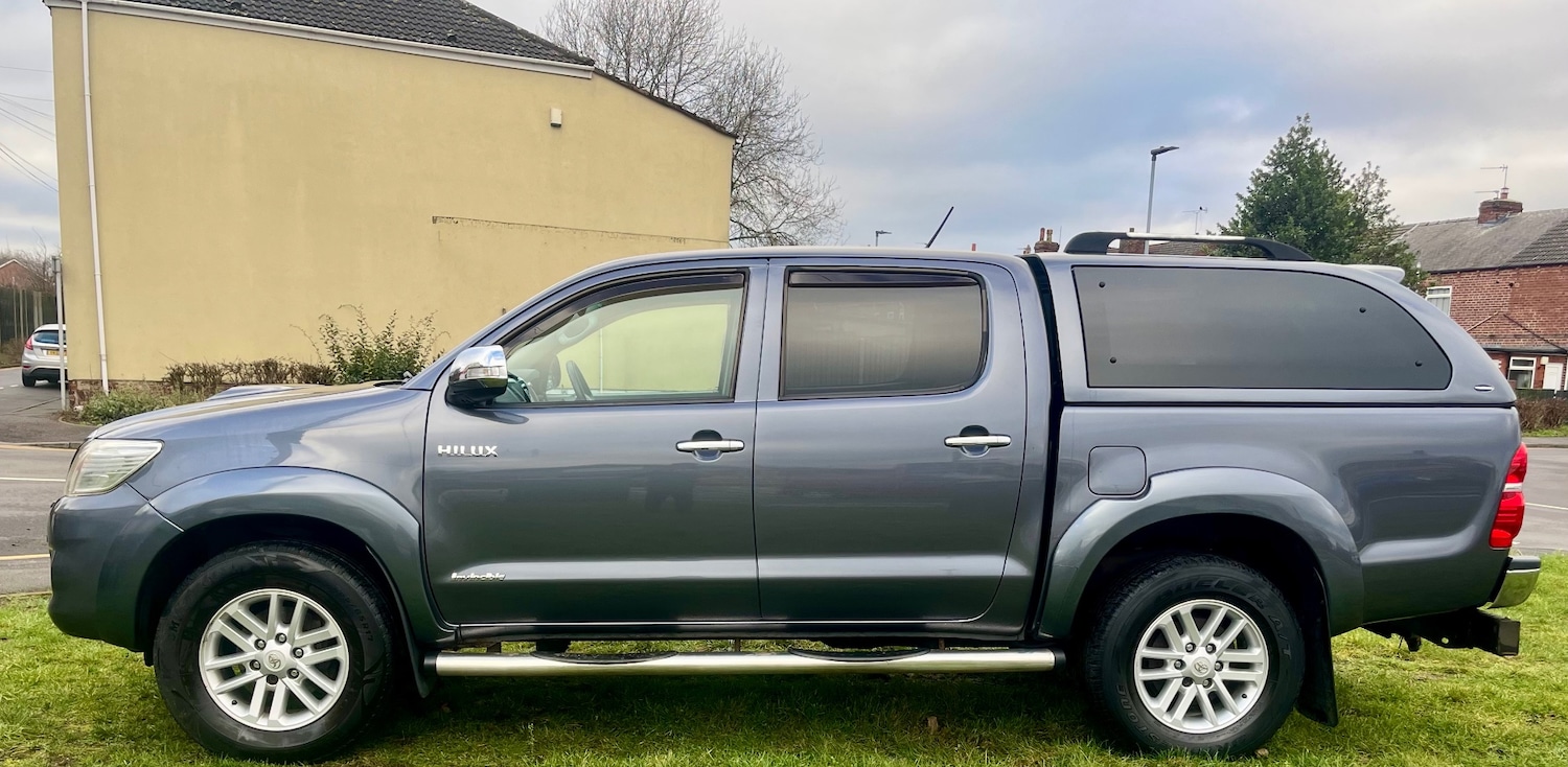 Used Toyota Hilux 2012 for sale - 77311299: Photo 17