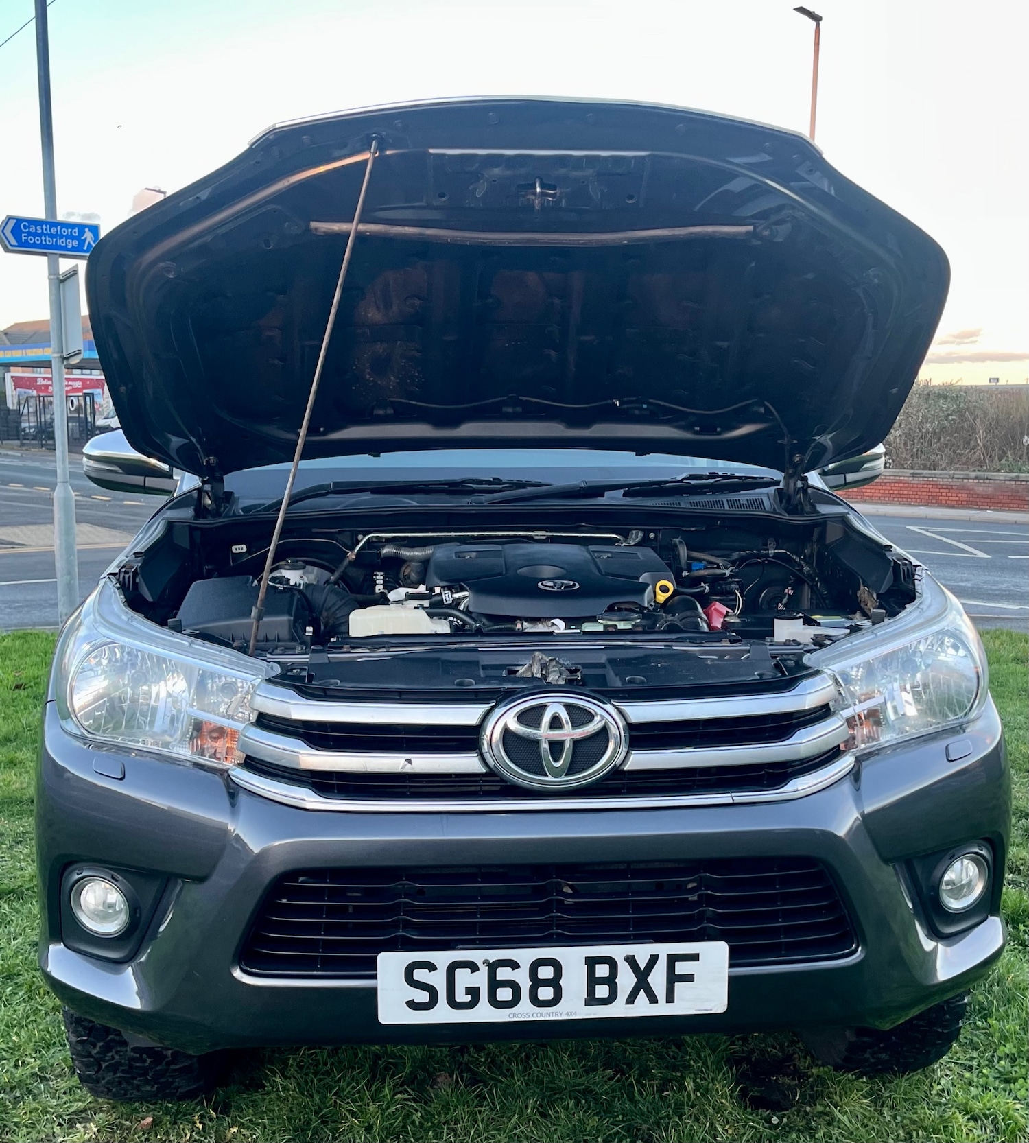 Used Toyota Hilux 2018 for sale - 76758788: Photo 15
