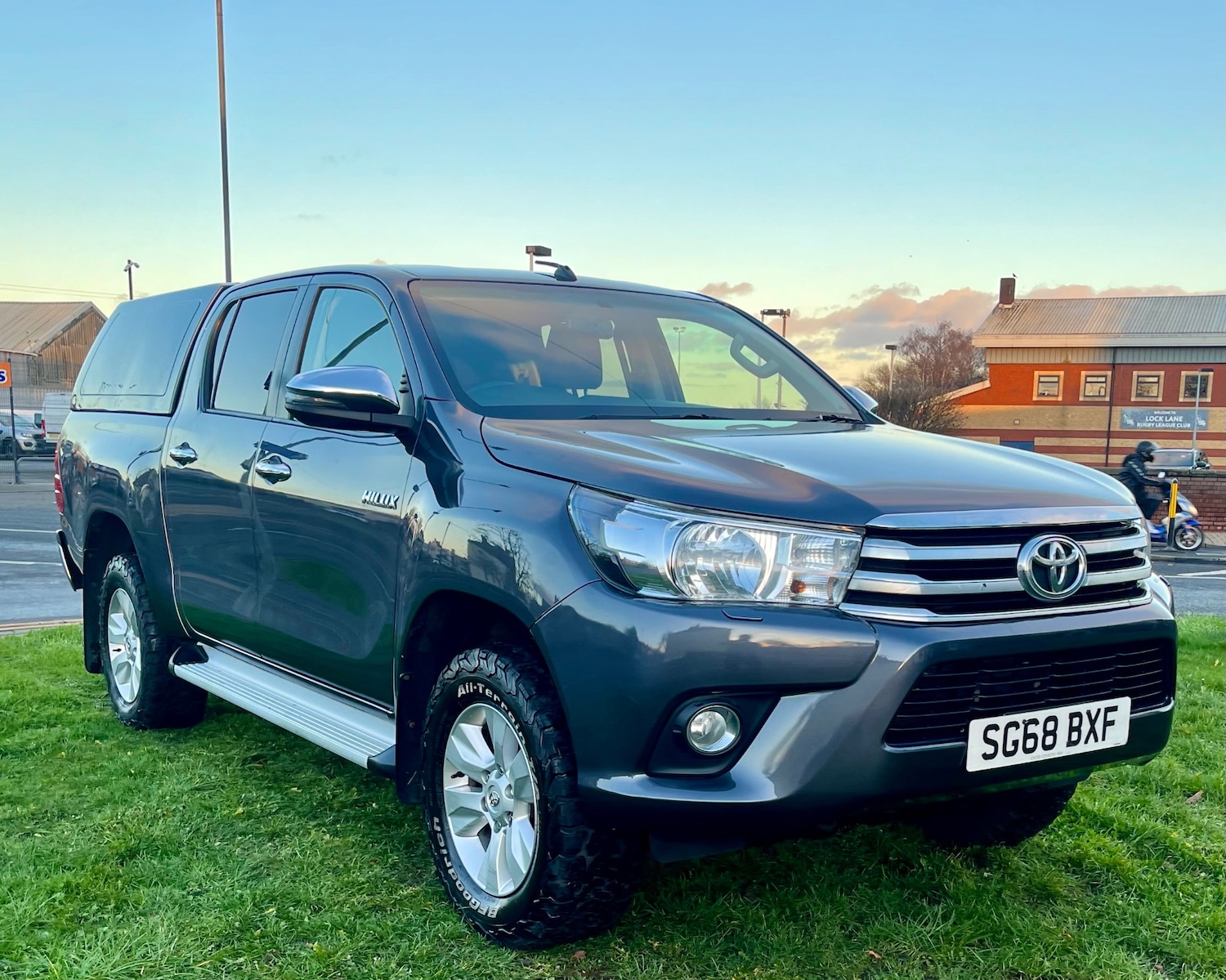 Used Toyota Hilux 2018 for sale - 76758788: Photo 2