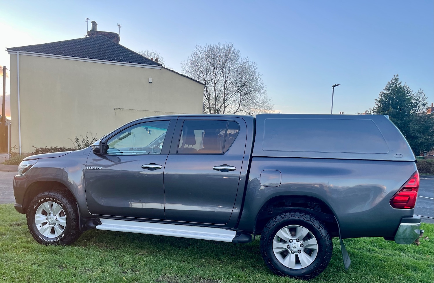 Used Toyota Hilux 2018 for sale - 76758788: Photo 7